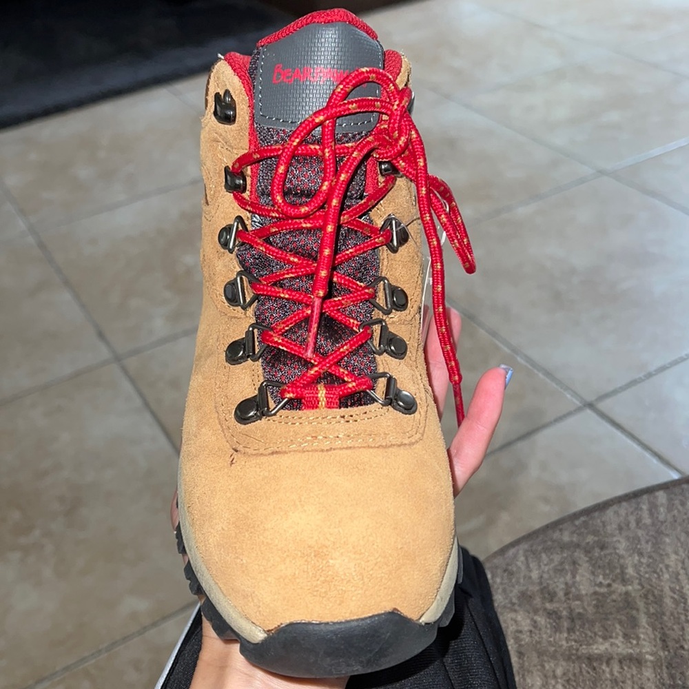 Bear Paw hiking boots (brand new)